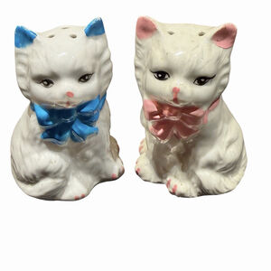 Vtg MCM Kitschy White Cat Salt & Pepper Shakers Pink Blue Bow Ceramic Kitty Set